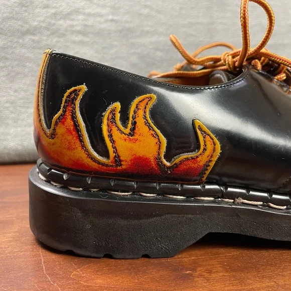 Tred Air Leather Flames Low Shoes Men’s Sz 8 Lace Up Black TredAir England - Picture 4 of 16